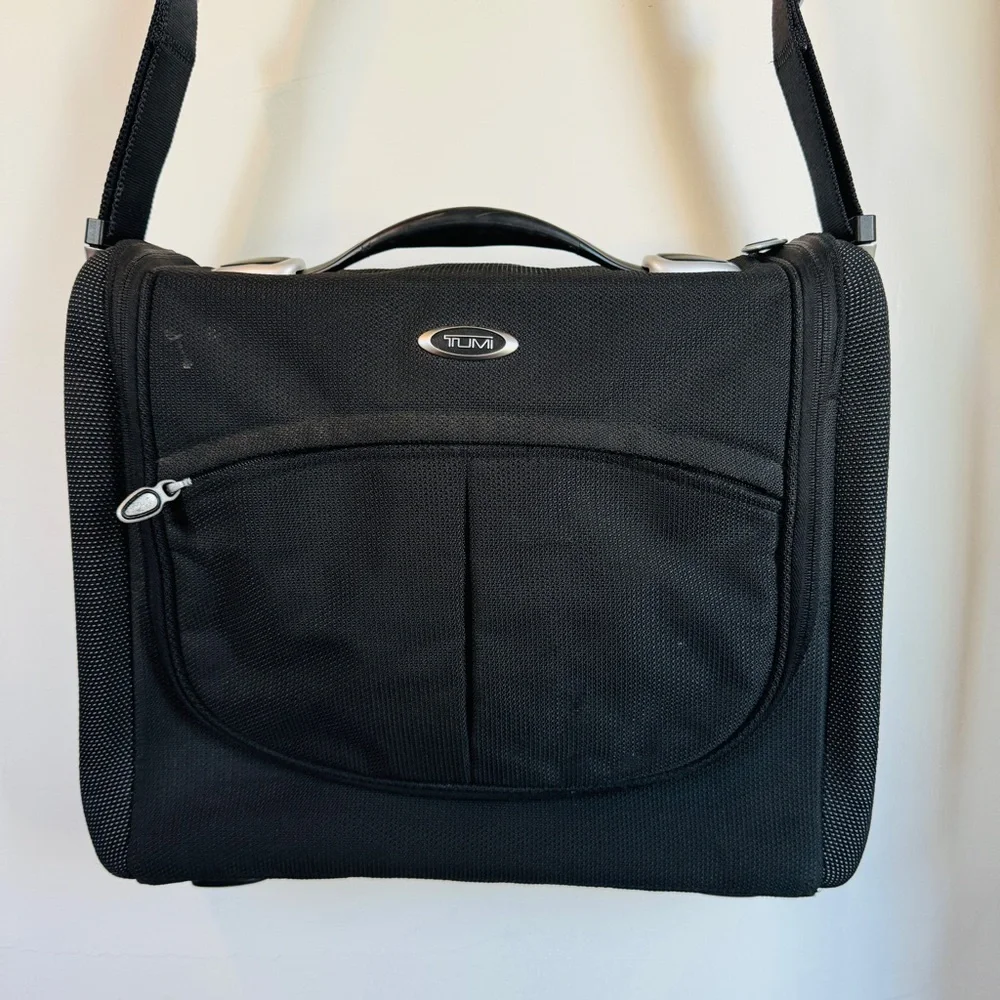 TUMI black travel laptop bag / briefcase